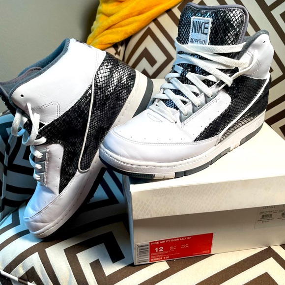 Nike Air Python LUX SP - Picture 1 of 10